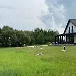Bialy Dom Nad Jeziorem Rajgrodzkim