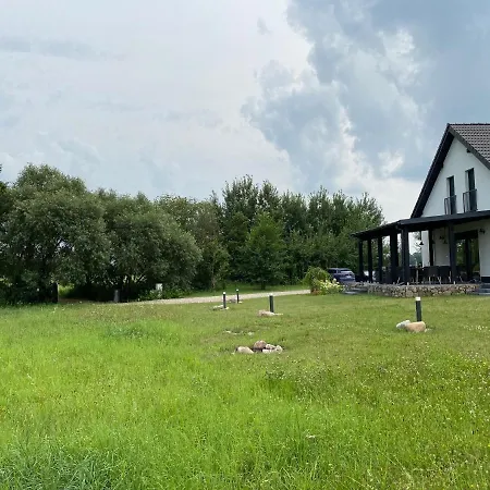 Bialy Dom Nad Jeziorem Rajgrodzkim
