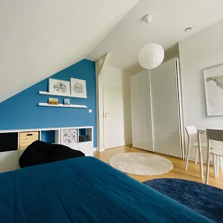 Bialy Dom Nad Jeziorem Rajgrodzkim Дом отдыха