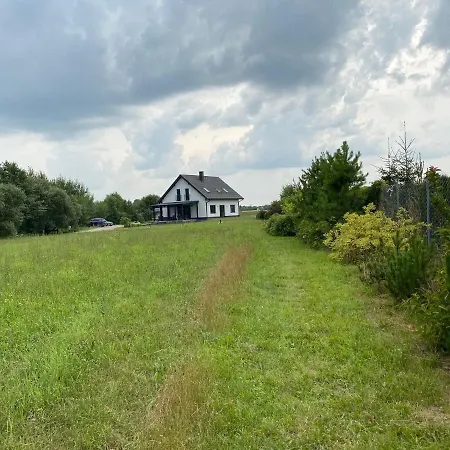 Casa de Férias Bialy Dom Nad Jeziorem Rajgrodzkim *